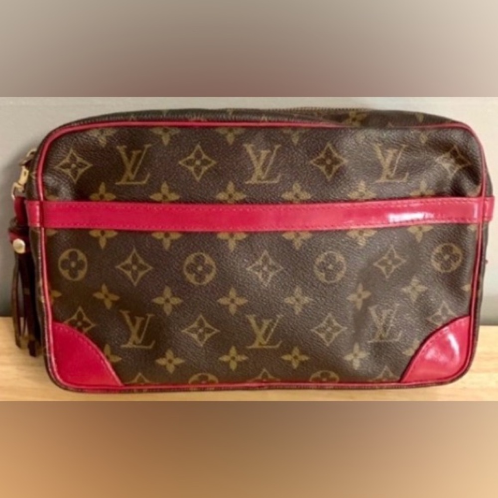 👑✅PRICE FIRM✅ AUTHENTIC Louis Vuitton Monogram Compiegne 28 Clutch Pouch - Picture 14 of 16